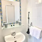 Hotel Tokur 3*
